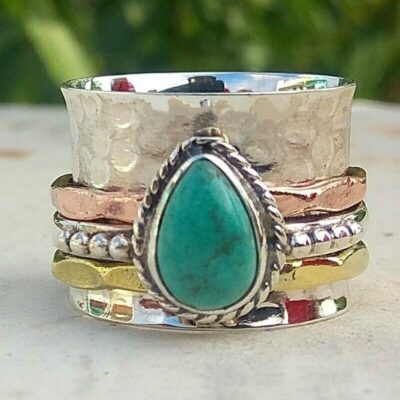 Huajie xuyên biên giới phong cách nóng bỏng phong cách cổ điển ngọc lam mạ ba màu nhẫn nam và nữ nhẫn cưới đá quý châu Âu và Mỹ