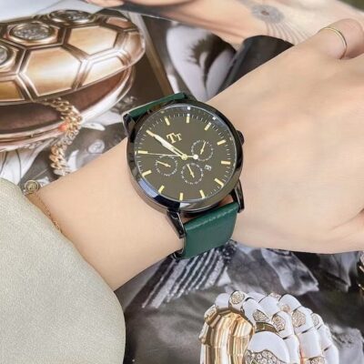 TT phiên bản Hàn Quốc mới của mặt tròn lớn dây da lịch đồng hồ nữ trung tính xu hướng đồng hồ thời trang nữ tính ins