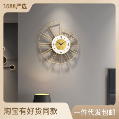 Bắc Âu Sắt Phòng Khách Đồng Hồ Trang Trí Thời Trang Sáng Tạo Đồng Hồ Ánh Sáng Sang Trọng Hình Hoa Tắt Tiếng Kim Loại Đơn Giản Gia Đình Đồng Hồ Treo Tường