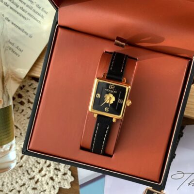 Koujia CASS sê-ri trà hoa hồng mặt số đồng hồ thạch anh da bê đồng hồ đeo tay nữ khối lập phương nhỏ đường đồng hồ vuông nhỏ kiểu lưới màu đỏ nóng bỏng