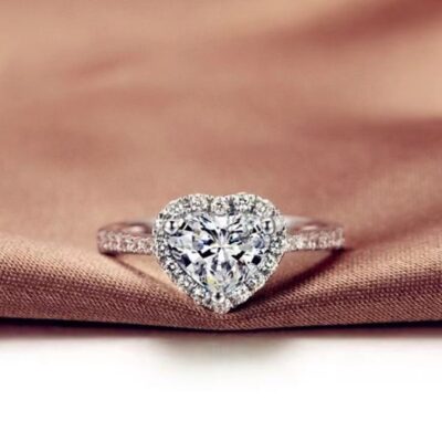 Nhẫn giả Moissanite hình trái tim nữ thời trang Âu Mỹ xu hướng nhẫn kim cương tình yêu tinh tế vi khảm trang sức bùng nổ online