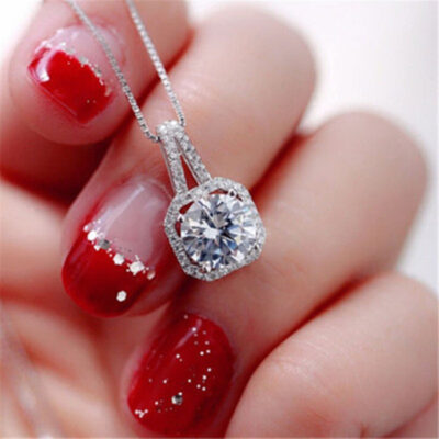 Vòng cổ ngắn mạ đồng mạ bạc nữ Hàn Quốc mặt dây chuyền kim cương hình vuông zircon sáng bóng dây chuyền xương quai xanh đơn giản của Nhật Bản và Hàn Quốc Bán chạy WeChat