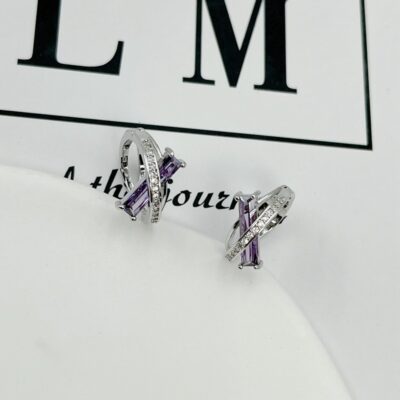 Bông tai zircon màu tím nhạt sang trọng kiểu Pháp Bông tai thời trang nhỏ và tinh tế thiết kế cảm giác lạnh cao cấp kiểu bông tai sang trọng nhẹ