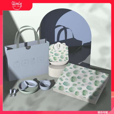 Qlittle Bộ Đồ Ăn Cho Trẻ Em Bộ Hộp Quà Tặng Bộ Yếm Silicone Đĩa Muỗng Muỗng Nĩa Bộ 5 Món Thức Ăn Trẻ Em Thực Phẩm Bổ Sung