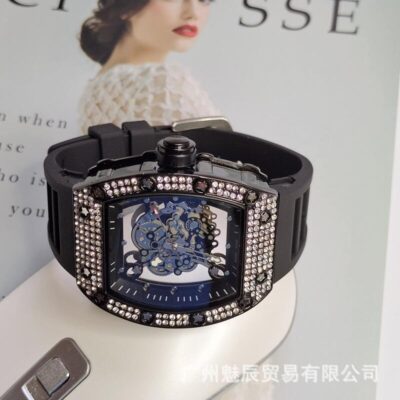 Nhà máy giao ngay bán buôn ngoại thương xuất khẩu bán chạy nhất trong suốt đáy đồng hồ phi cơ đồng hồ nam đồng hồ nữ đồng hồ thạch anh