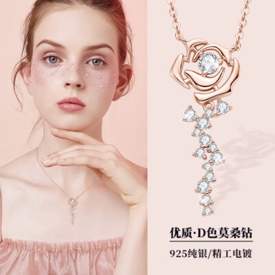Ngoại Thương 2023 Mới Thích Hợp Tất Cả Trận Đấu Ins Gió Hoa Hồng Vàng Vòng Cổ Moissanite Kim Cương Bạc 925 Xương Đòn Dây Chuyền Bán Buôn