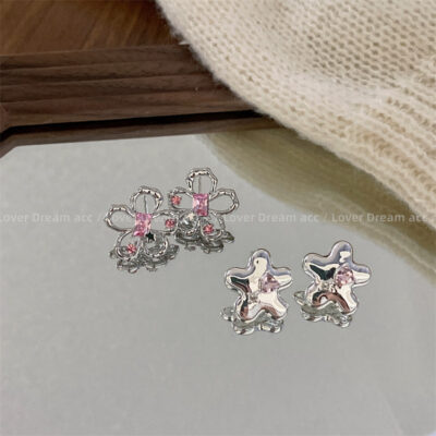 Mới của Hàn Quốc màu hồng rhinestone rỗng bông hoa ngôi sao năm cánh bông tai thích hợp bông tai ngọt ngào bông tai thời trang phụ nữ