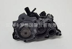 04E121121E Máy bơm nước