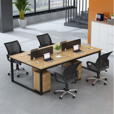 Sự kết hợp bàn ghế nhân viên Nội thất văn phòng bốn người máy tính để bàn Màn hình bàn ghế máy trạm Vị trí thẻ bàn có thể được tùy chỉnh