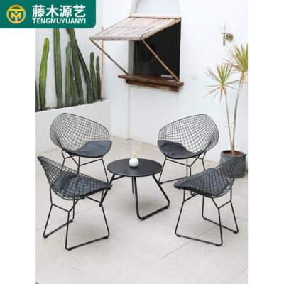 Bắc Âu chống thấm nước và chống nắng giải trí hợp kim nhôm kết hợp sân vườn ban công ghế ngoài trời sáng tạo sân bàn ghế sắt ngoài trời