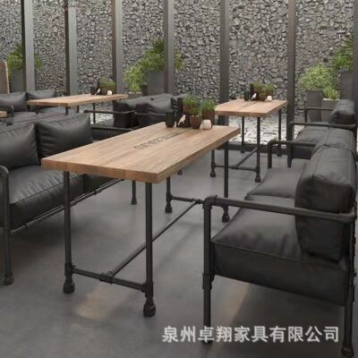 Quầy bar phong cách công nghiệp sắt rèn thông cổ điển sàn ống nước ghế kiểu nhà hàng quán cà phê thịt nướng cửa hàng bàn ghế cổ điển