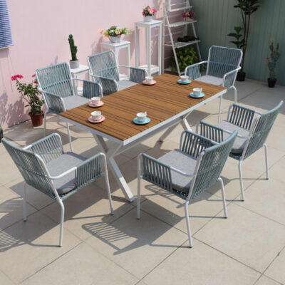 Nhà thiết kế bàn ghế ngoài trời phong cách Bắc Âu đơn giản sân vườn ngoài trời sân dây giải trí ghế ăn Bộ bàn ghế năm món