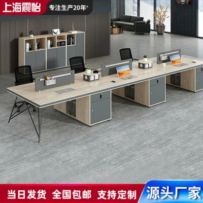 Bàn ghế nhân viên kết hợp nhân viên văn phòng bốn người bàn máy tính bàn nội thất văn phòng đơn giản bán buôn