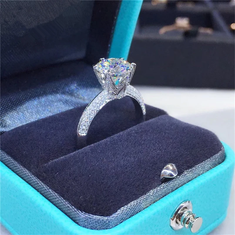 1CT-3CT-5CT-High-Quality-Cut-D-Color-High-Clarity-Moissanite-Diamond-Birthday-Party-Ring-For.webp