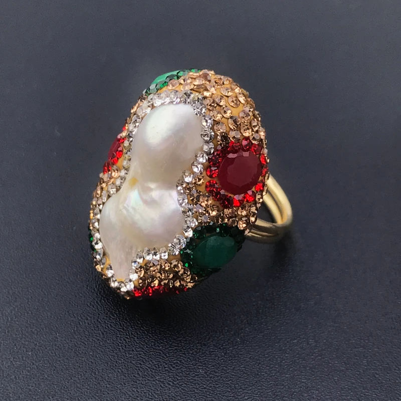 CSJ-Hand-pointed-diamond-wrapping-ruby-and-emerald-freshwater-pearl-ladies-ring-court-style-retro-noble-2.webp