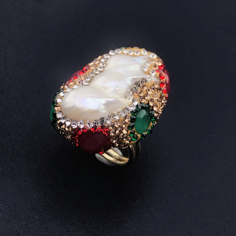 CSJ-Hand-pointed-diamond-wrapping-ruby-and-emerald-freshwater-pearl-ladies-ring-court-style-retro-noble-3.webp