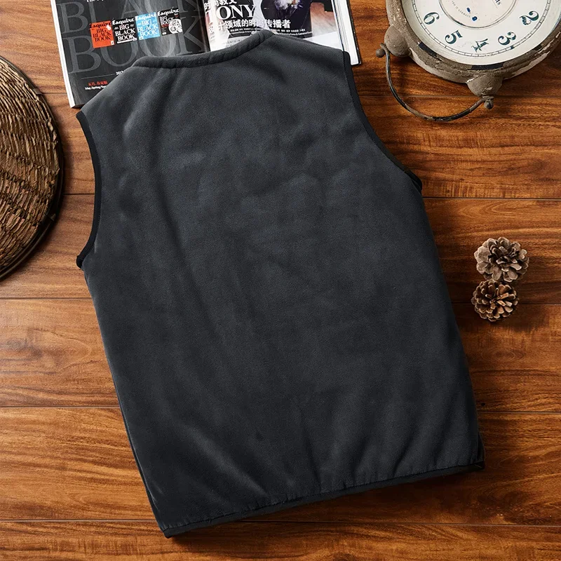 Casual-Sleeveless-Jacket-Autumn-Winter-Men-Warm-Fleece-Mens-Vest-Jacket-Velvet-Thick-Sleeveless-Men-s-1.webp