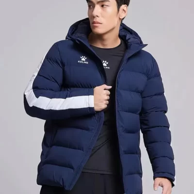 KELME Mùa Đông Nam Cotton Áo Có Mũ Ngắn Áo Ấm Huấn Luyện Đội Thể Thao Đồng Phục Nữ Đệm Áo Khoác Ngoài 8261MF1013