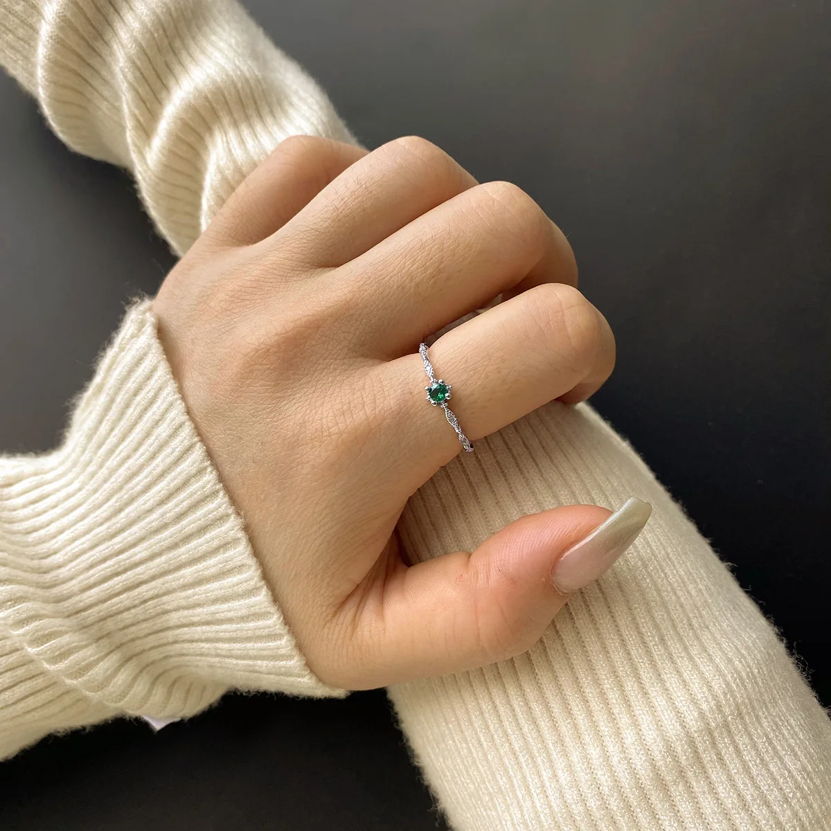 Luxury-Four-Prong-Round-Oval-Emerald-Diamond-Couple-Ring-For-Women-100-Original-Sterling-Silver-Anniversary-2.webp