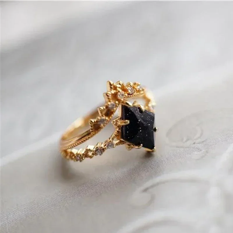 Original-New-Vintage-Court-Style-Lace-Blue-Crystal-Micro-Setting-Diamond-Stacking-Ring-Gold-Plated-Luxury.webp