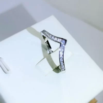 Hình Chữ V Nhẫn Nữ Thời Trang Đơn Giản Nhẫn Đính Đá Zircon 925 Tem Phiên Bản Hàn Quốc Kim Cương Ngọt Trang Sức Dự Tiệc Quà Tặng Sinh Nhật