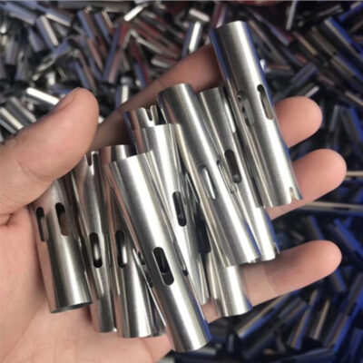 Cắt và gia công ống thép không gỉ 316 Khoan, xẻ rãnh và khai thác ống mao dẫn bằng thép không gỉ 304 không có gờ