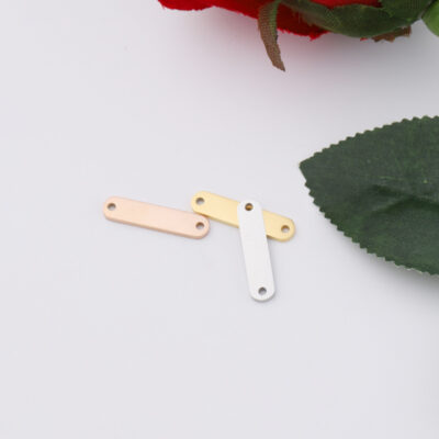 Qua biên giới gương thép titan đôi lỗ thẻ dài DIY dệt vòng tay vòng cổ chất liệu phụ kiện trang sức có thể khắc