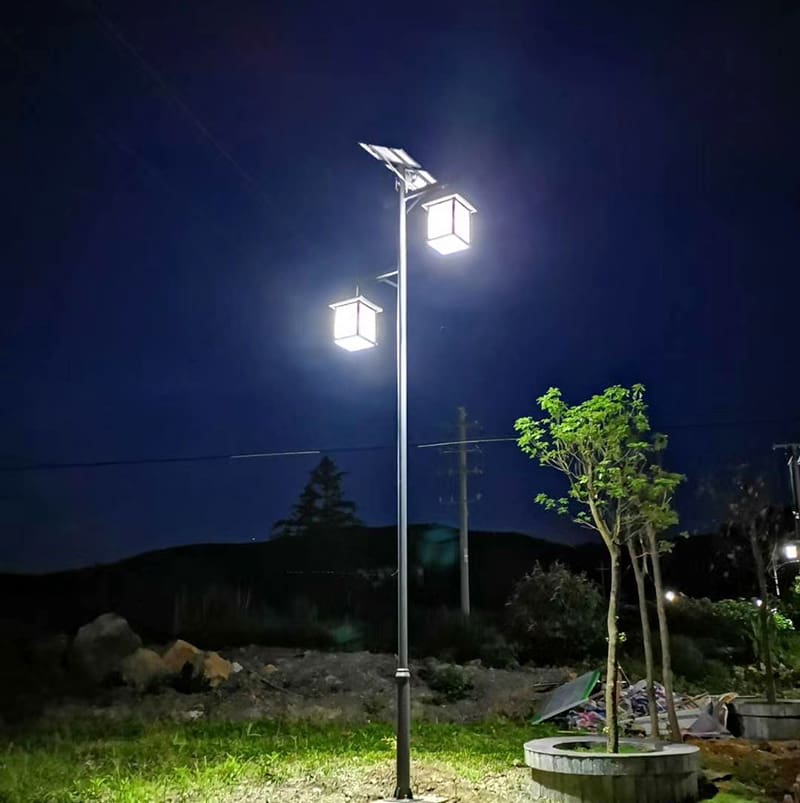 Đèn LED năng lượng mặt trời mới kiểu Trung Quốc cổ đèn sân vườn hai đ - DNT-2012