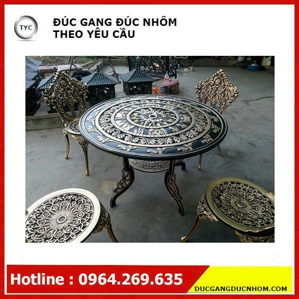 Bàn ghế gang cổ điển vàng đen ngoài trời bền đẹp, thân thiện môi trường BGSV_868