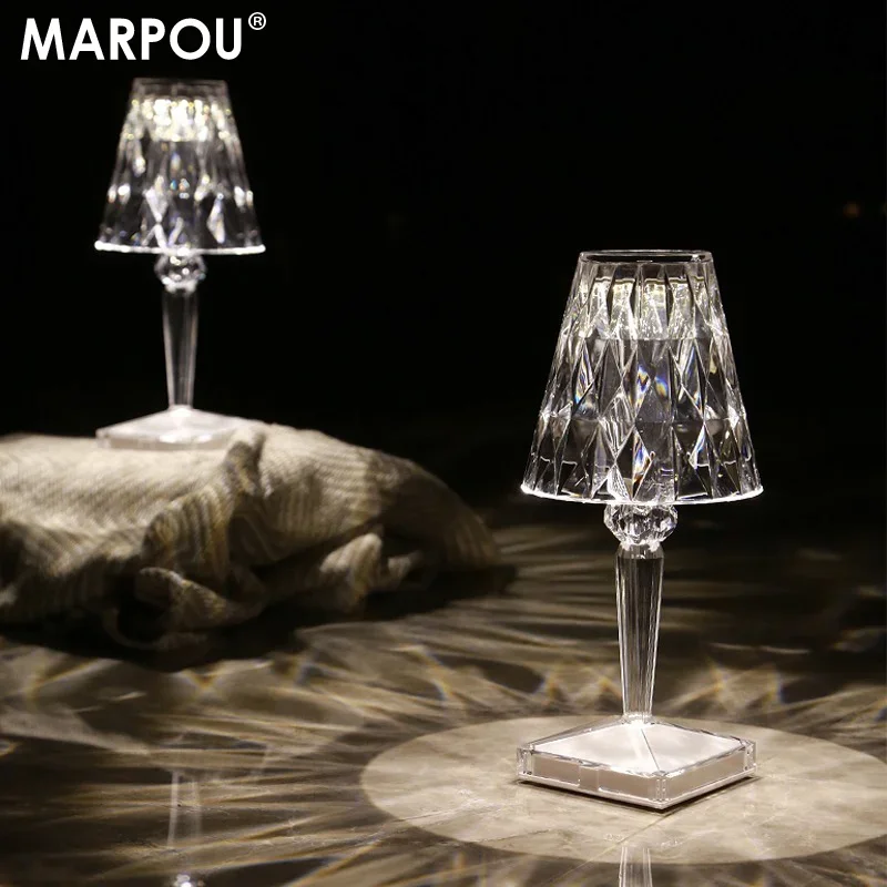 Đèn MARPOU Kim Cương Đèn Bàn Để Bàn Cho Phòng Ngủ Pha Lê Không Khí Lãn - DDB-118