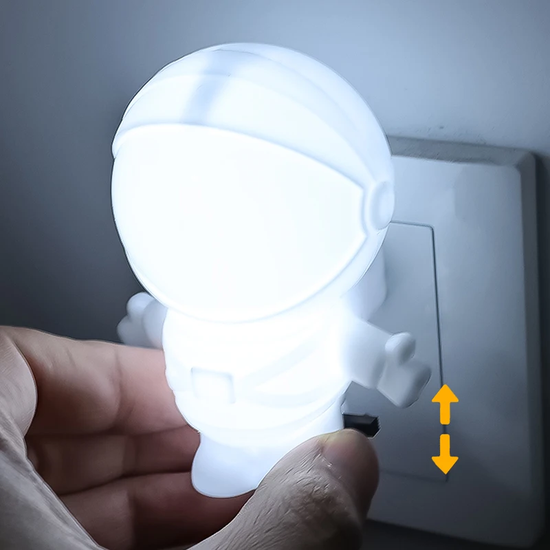 Đèn LED Mini Phi Hành Gia Đèn Ngủ Tiết Kiệm Năng Lượng Đèn - DTN-182