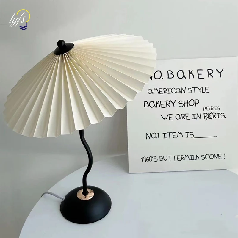 Đèn Bắc Âu Đèn Bàn LED Phòng Ngủ Phòng Khách Đầu Giường Retro Thanh Ăn - DDB-90