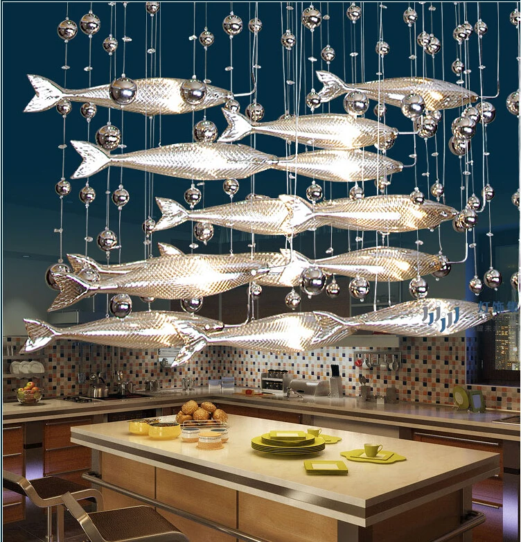 Novel-creative-crystal-glass-flying-fish-chandelier-for-restaurant-living-room-dining-room-decor.webp
