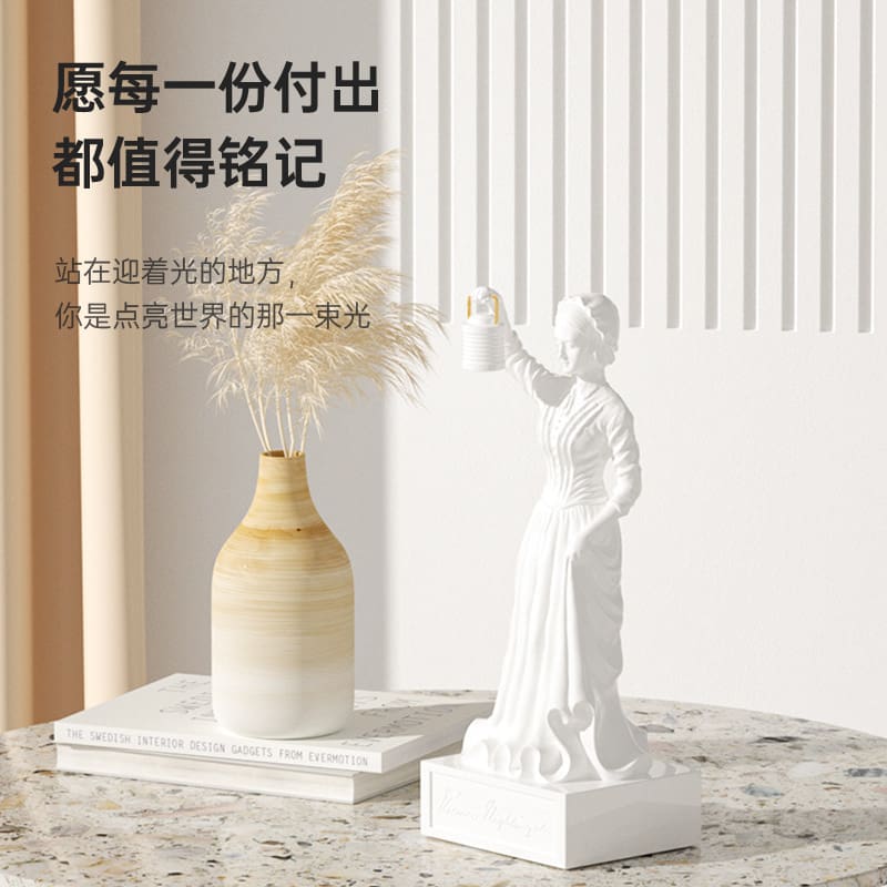 Đèn bàn cổ điển của Pháp, đèn bàn trang trí không khí đầu giường phòng - DDB-842