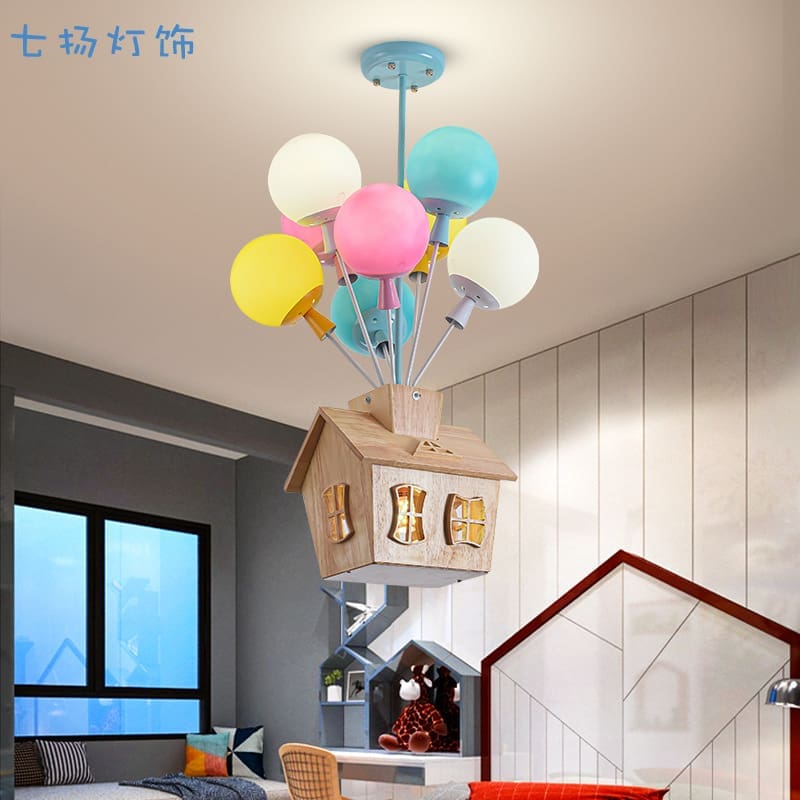 Ngôi Nhà Gỗ Nhà Bay Trần Đèn Chùm 6 Và 8 Đầu Mẫu Giáo Phòng - DTN-892