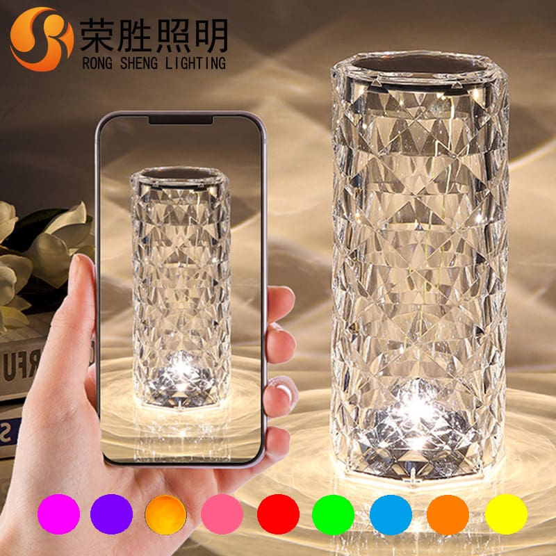 Đèn bàn trang trí bán buôn hiện đại đơn giản nhựa pha lê bầu không kh - DDB-1073