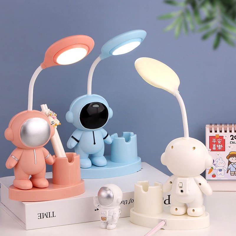Phim hoạt hình sáng tạo học tập phi hành gia để bàn đèn LED sạc bảo vệ - DDB-749