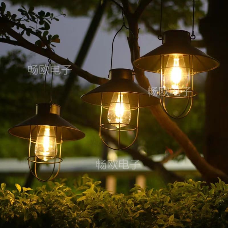 Sắt retro sân treo đèn LED năng lượng mặt trời trang trí sân vườn biệ - DNT-1529