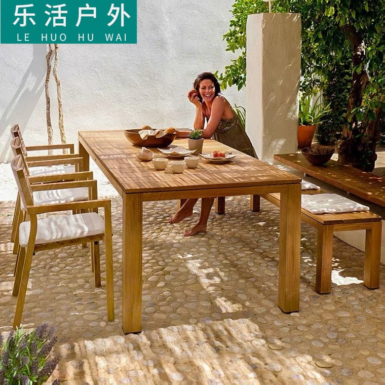 Bàn ghế gỗ rắn ngoài trời, phong cách phong cách ngoài trời bền đẹp, thân thi BGSV_898