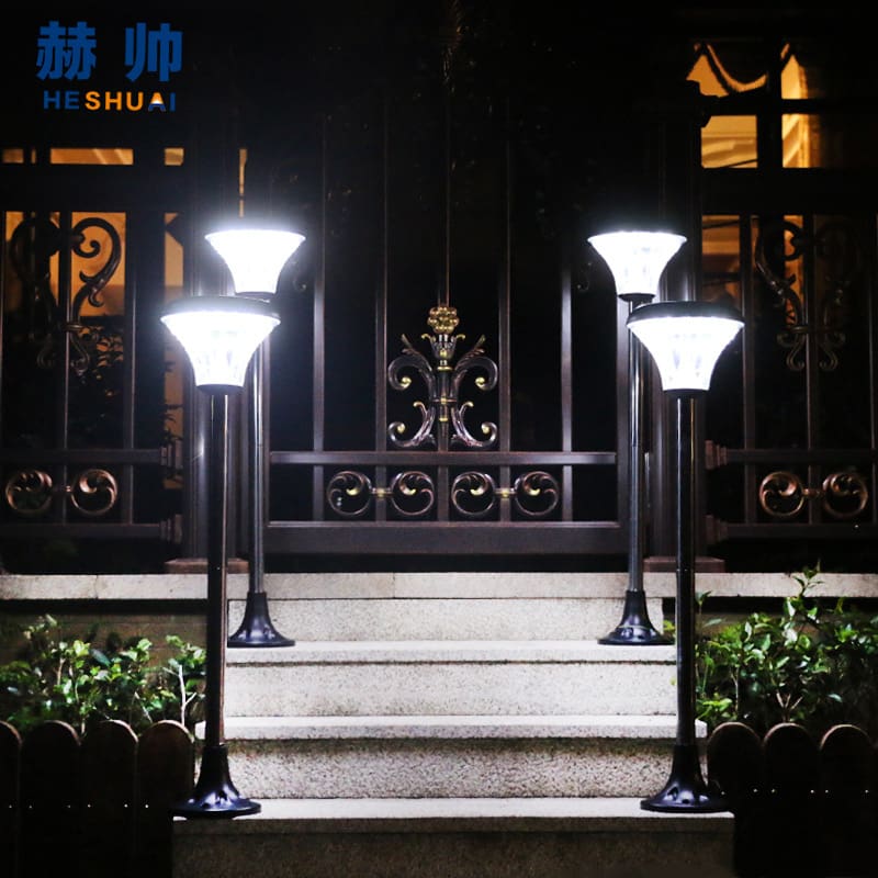 Đèn năng lượng mặt trời chiếu sáng sân vườn siêu sáng, tiết kiệm điện - DNT-2211