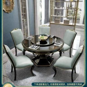 Bàn ăn bằng gỗ nguyên khối nhập khẩu.
