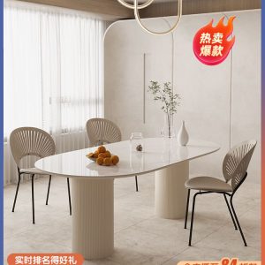Bàn ăn đá phiến màu trắng tinh tế, hiện đại nhập khẩu.