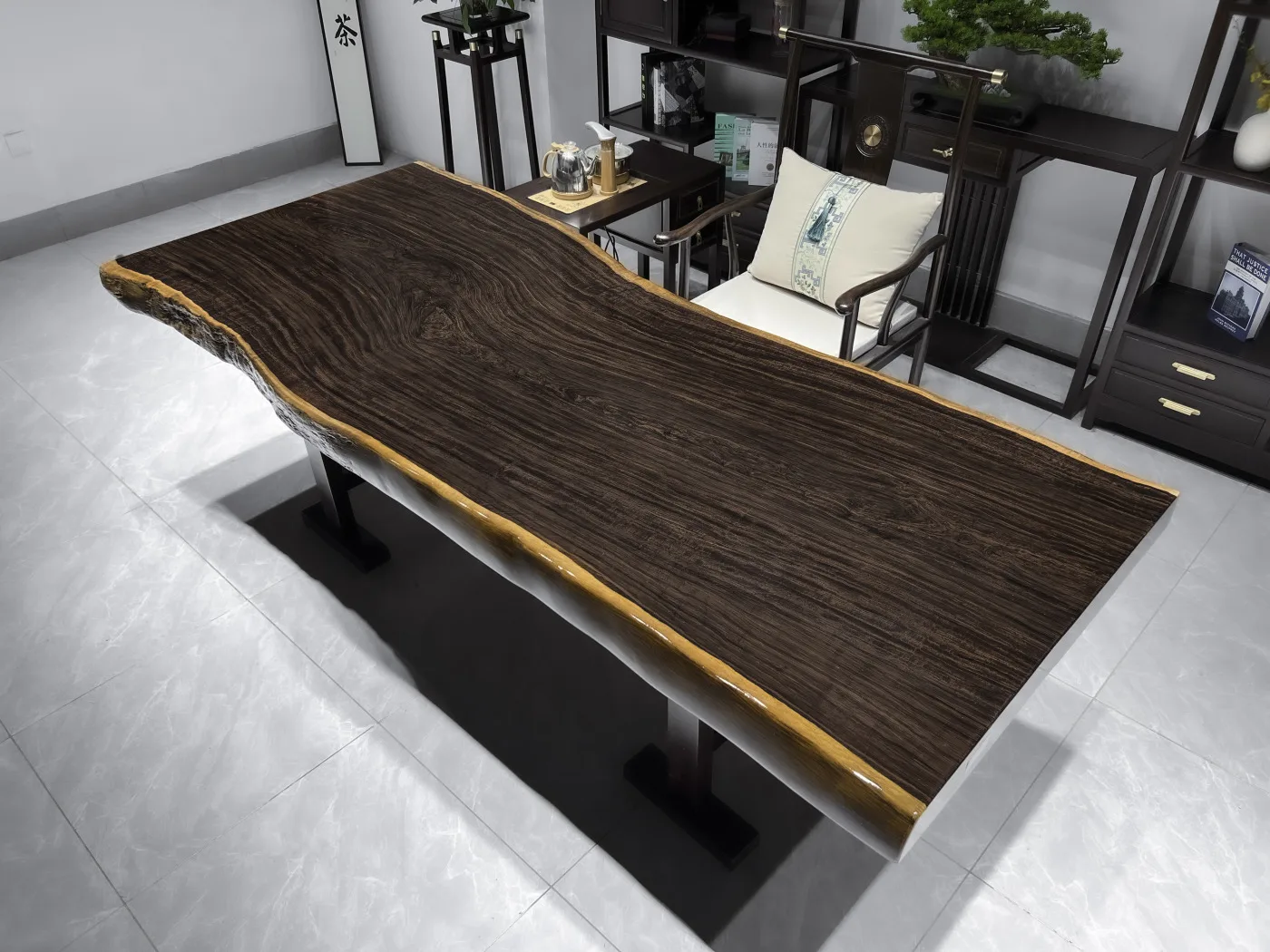 Bàn ăn Mẫu mới phổ biến Nam Mỹ Quả óc chó hình dạng tự nhiên Mặt bàn Live Edge Tấm gỗ Bàn ăn - Hình 3 Bàn ăn Mẫu mới phổ biến Nam Mỹ Quả óc chó hình dạng tự nhiên Mặt bàn Live Edge Tấm gỗ Bàn ăn - Hình 3
