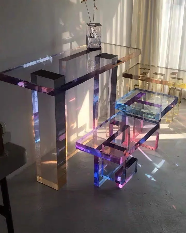 Bàn ăn nhựa acrylic trong suốt – Thiết kế hiện đại, dùng làm bàn ăn hoặc bàn cà phê - Hình 4 Bàn ăn nhựa acrylic trong suốt – Thiết kế hiện đại, dùng làm bàn ăn hoặc bàn cà phê - Hình 4