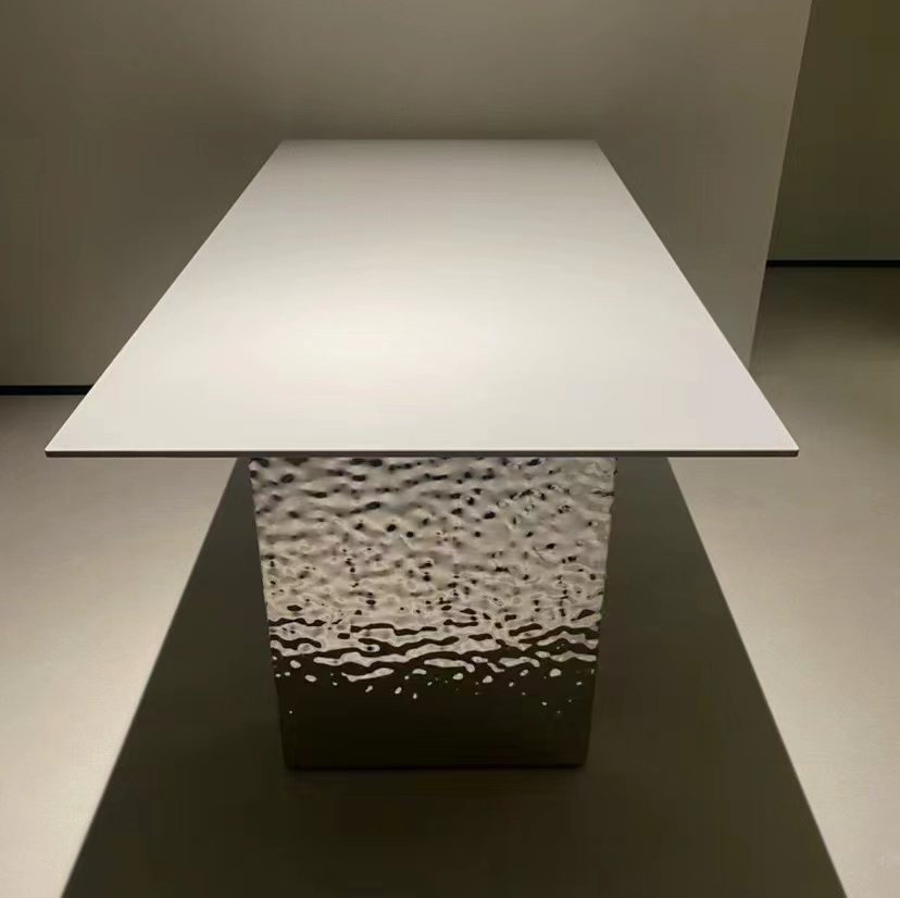 Bàn ăn phong cách Ý bằng thép không gỉ acrylic gợn sóng nước lơ lửng phiến đá bàn ăn gia đình bàn ghế ăn bằng đá cẩm thạch tự nhiên - Hình 4 Bàn ăn phong cách Ý bằng thép không gỉ acrylic gợn sóng nước lơ lửng phiến đá bàn ăn gia đình bàn ghế ăn bằng đá cẩm thạch tự nhiên - Hình 4