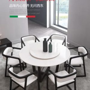 Bàn ăn tròn đá cẩm thạch, chân bàn gỗ.
