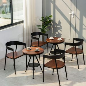Bàn ghế ăn bằng sắt rèn ban công giản dị Bàn tròn Gỗ đặc Mỹ phong cách công nghiệp cổ điển quán trà sữa quán cà phê Bàn ghế - Hình 2