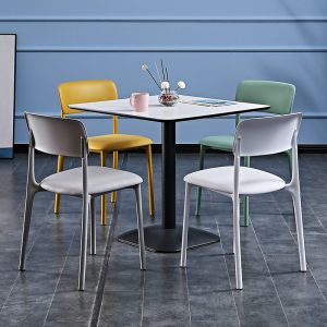 Bàn ghế Bắc Âu Đơn Giản Bàn Ăn Gia Đình phòng nhỏ Gỗ Chắc Chắn Bàn Vuông Lưới Đèn Đỏ Sang Trọng Bàn Cà Phê Hiện Đại Sang Trọng Bàn đàm phán - Hình 2