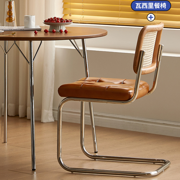 Bàn ghế Bắc Âu Gỗ Anh Đào Tròn Bàn Ghế gia đình Nhỏ Ăn Bàn Tròn Phòng Khách Bàn Ăn Bằng Thép Không Gỉ - Hình 4 Bàn ghế Bắc Âu Gỗ Anh Đào Tròn Bàn Ghế gia đình Nhỏ Ăn Bàn Tròn Phòng Khách Bàn Ăn Bằng Thép Không Gỉ - Hình 4