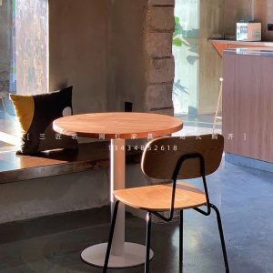 Bàn ghế gió công nghiệp cafe Bàn ghế cà phê cao cấp tráng miệng tiệm bánh Bàn tròn sắt rèn ghế giải trí thương mại